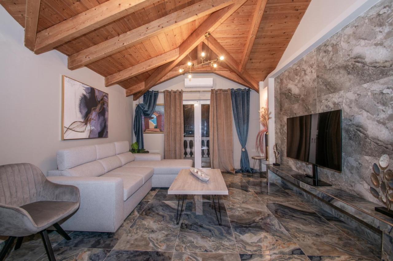 Casa Di Voz Shared Villa Studios With Free Gym Services By "Elite" Gaitani Dış mekan fotoğraf