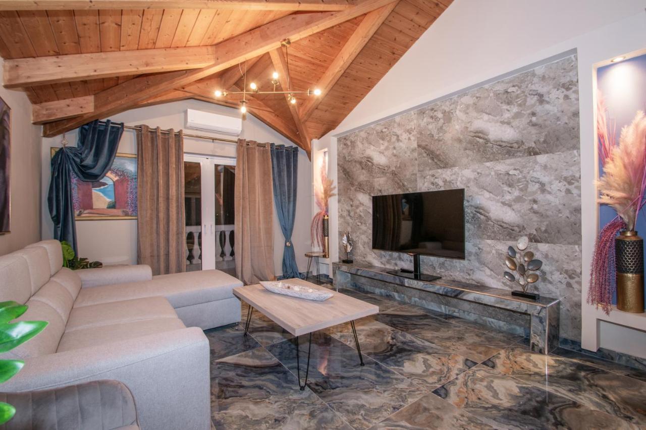 Casa Di Voz Shared Villa Studios With Free Gym Services By "Elite" Gaitani Dış mekan fotoğraf