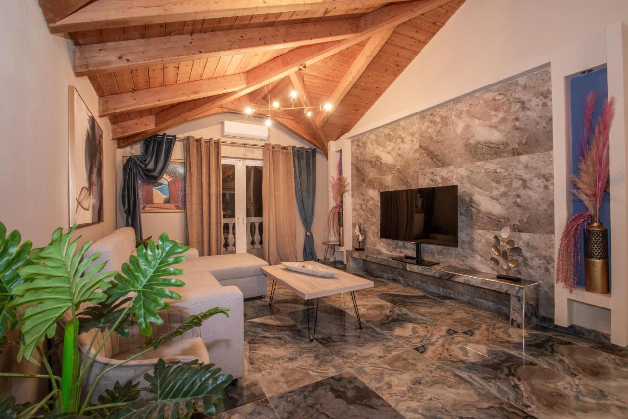 Casa Di Voz Shared Villa Studios By "Elite" Gaitani Dış mekan fotoğraf